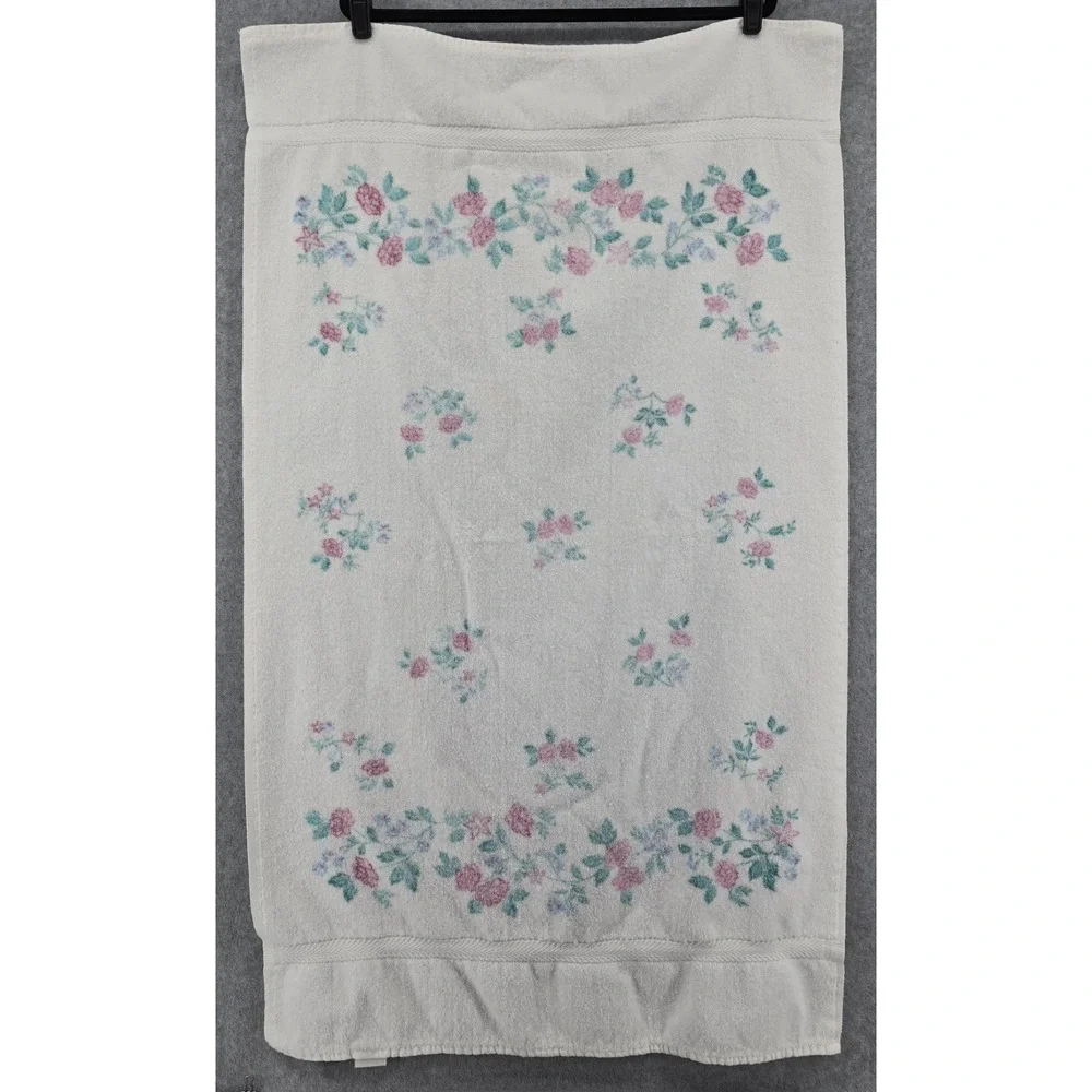 Vintage 1980s Caress Floral Bath Towel Set White Pink Roses 3 Piece 42x25